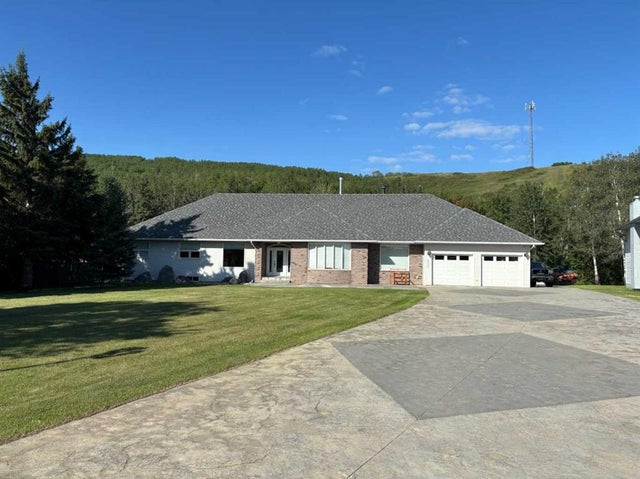 10006 88 Street, Peace River