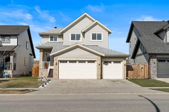 Photo for MLS®# A2240092 - home for sale at 409 Kinniburgh Boulevard, Kinniburgh, Chestermere Alberta