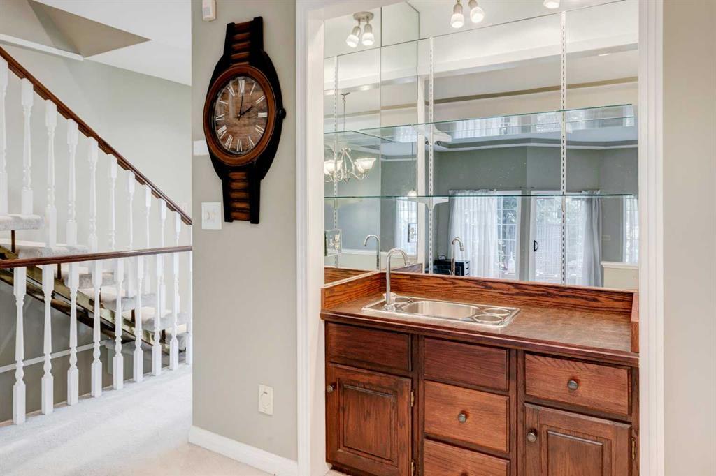 212, 4037 42 Street Northwest, Calgary – Residential Row/Townhouse Listing Photo 10