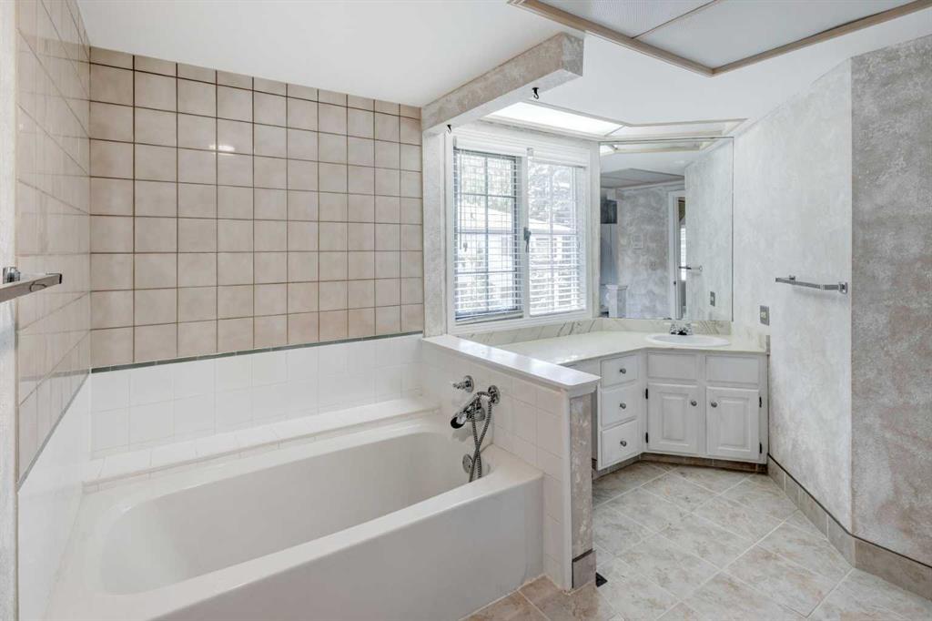 212, 4037 42 Street Northwest, Calgary – Residential Row/Townhouse Listing Photo 22