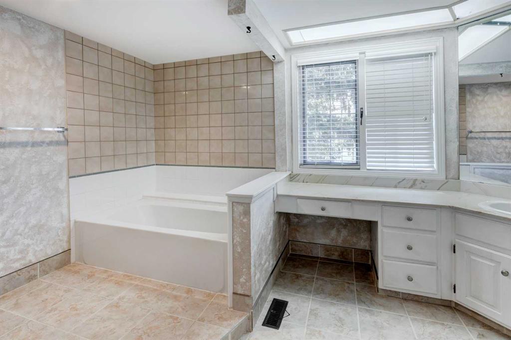 212, 4037 42 Street Northwest, Calgary – Residential Row/Townhouse Listing Photo 23