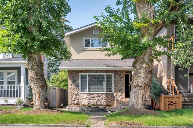 252 21 Avenue Ne, Calgary