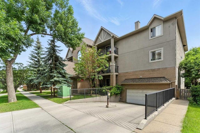 Real Estate Listing in Crescent Heights, Calgary