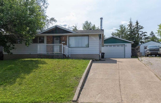 121 Beale Crescent, Fort McMurray