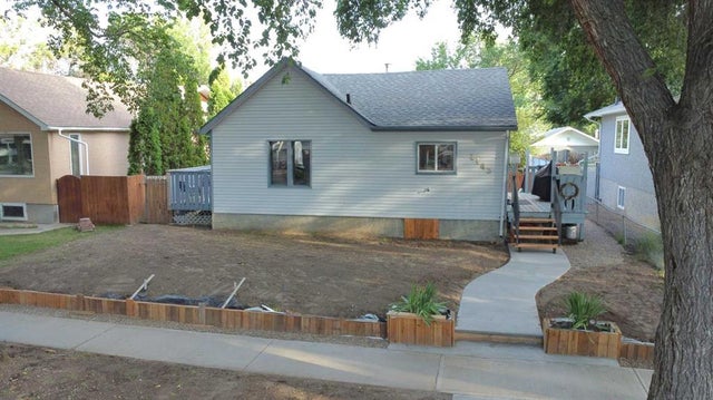 1143 Braemar Street Se, Medicine Hat