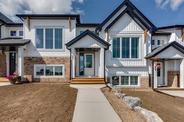 27 Station Drive, Sylvan Lake