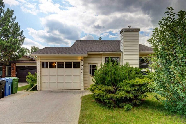 Real Estate Listing in Ranchlands, Calgary