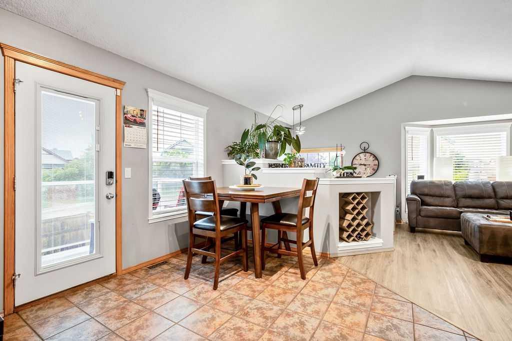 128 Cramond Crescent Southeast, Calgary – Residential Detached Listing Photo 15