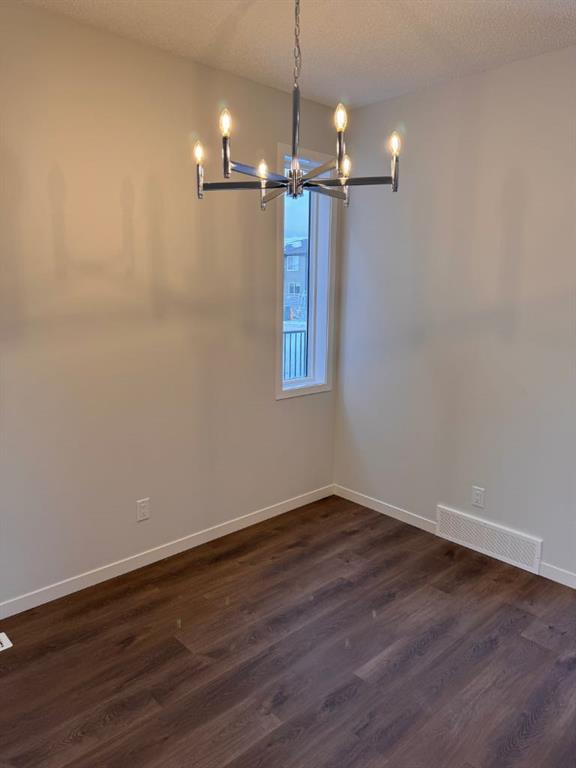 46 Setonvista Grove Southeast, Calgary – Residential Semi Detached Listing Photo 5