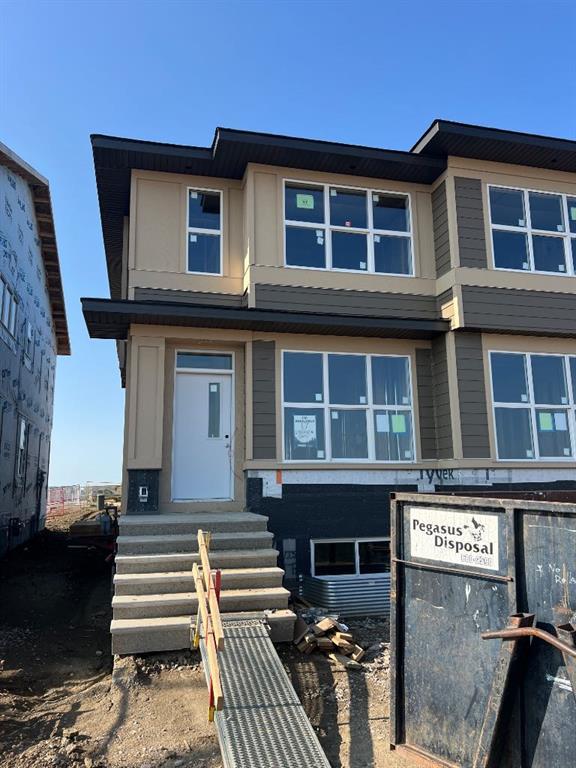 17 Setonvista Gate Se, Calgary