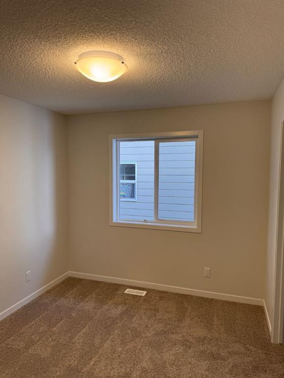 17 Setonvista Gate Southeast, Calgary – Residential Semi Detached Listing Photo 13