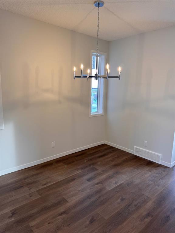 17 Setonvista Gate Southeast, Calgary – Residential Semi Detached Listing Photo 6