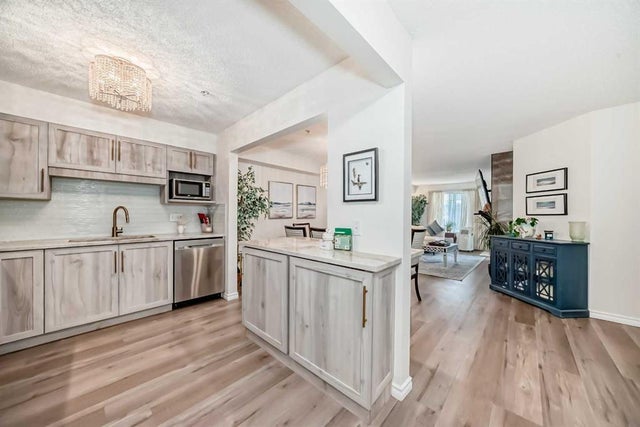 Calgary Home for Sale: Residential Listing in Arbour Lake