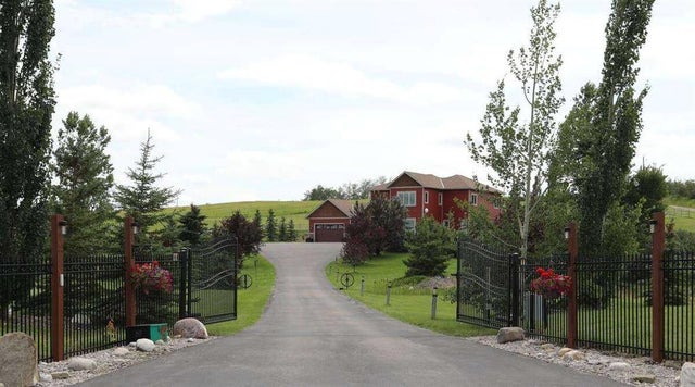 32015 292 Avenue E, Rural Foothills County