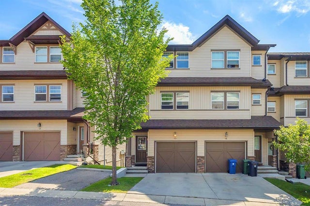 Residential Property for Sale at 13, 28 Heritage Drive, Cochrane: MLS®# A2241627