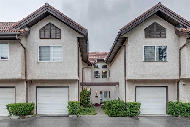 Real Estate Listing in Signal Hill, Calgary