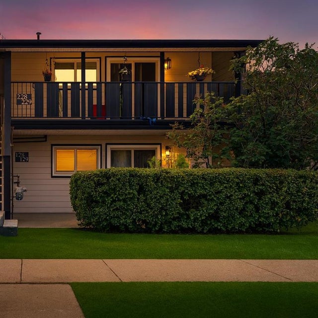 128, 54 Bell Street, Red Deer