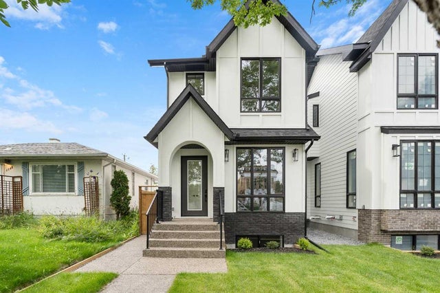 Calgary Real Estate Listing: 1728 19 Avenue Northwest, Capitol Hill