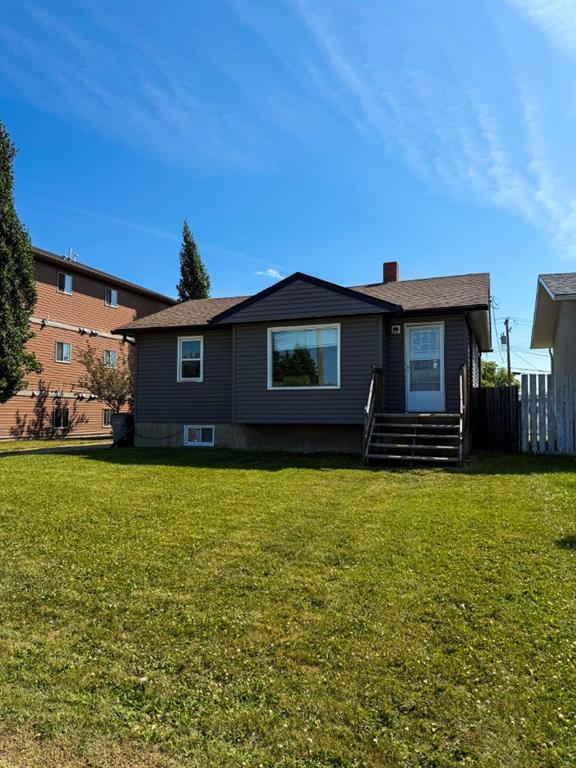 5303 47 Street, Whitecourt