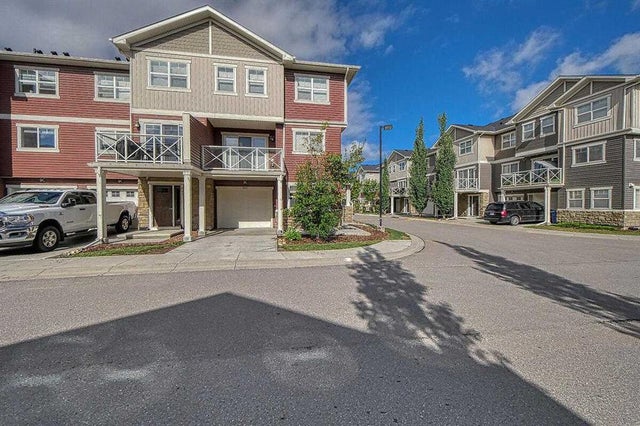 641 Skyview Ranch Grove Ne, Calgary