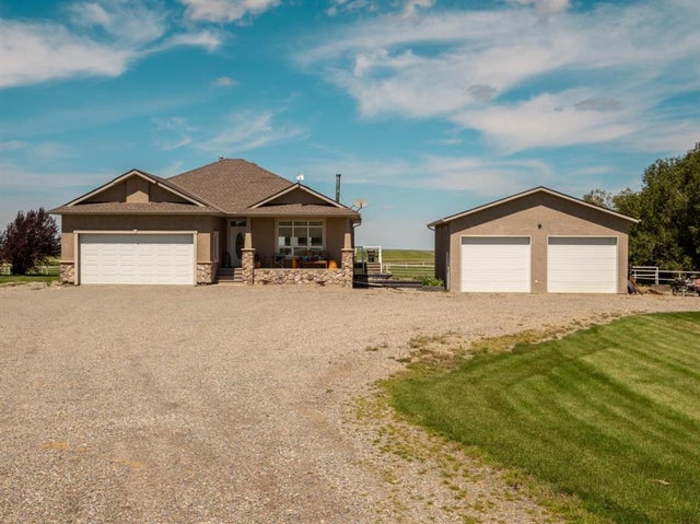 263072a Twp Rd 30, Leavitt