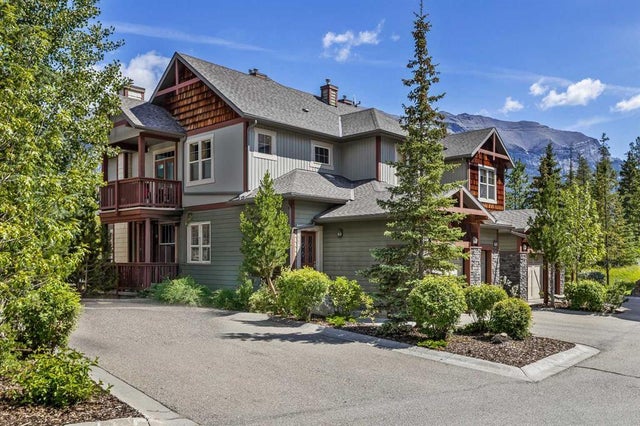 201, 70 Dyrgas Gate, Canmore