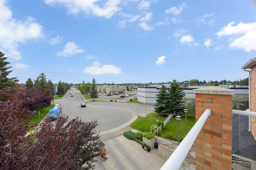 306, 165 Manora Place Ne Calgary Alberta T2A 7X5 Marlborough Park Home For Sale