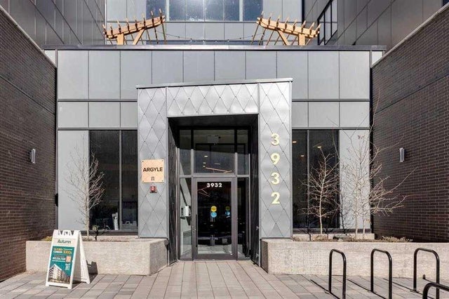 Calgary Real Estate: Residential Property for Sale in University District