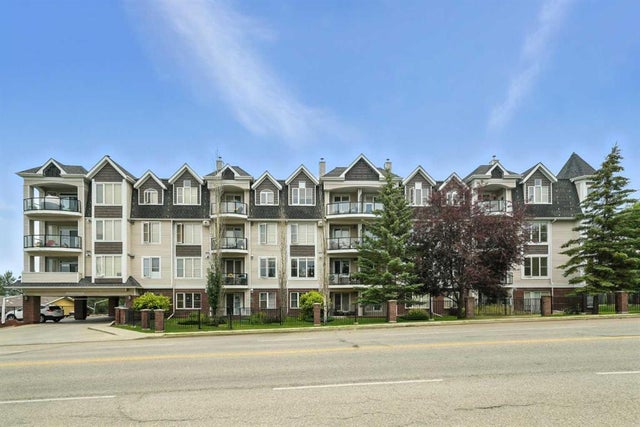 203, 4707 50 Street, Sylvan Lake