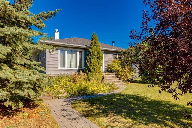 202 27 Avenue Ne, Calgary