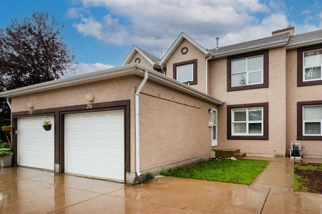 Residential Property for Sale at 26 Sandpiper Court Northwest, Calgary: MLS®# A2242309