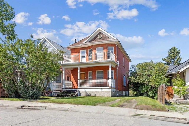 Calgary Residential Home for Sale 
