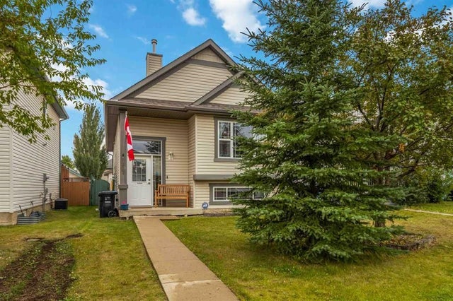 157 St. Laurent Way, Fort McMurray
