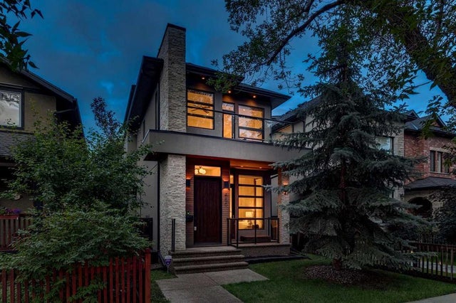Real Estate Listing in Hillhurst, Calgary