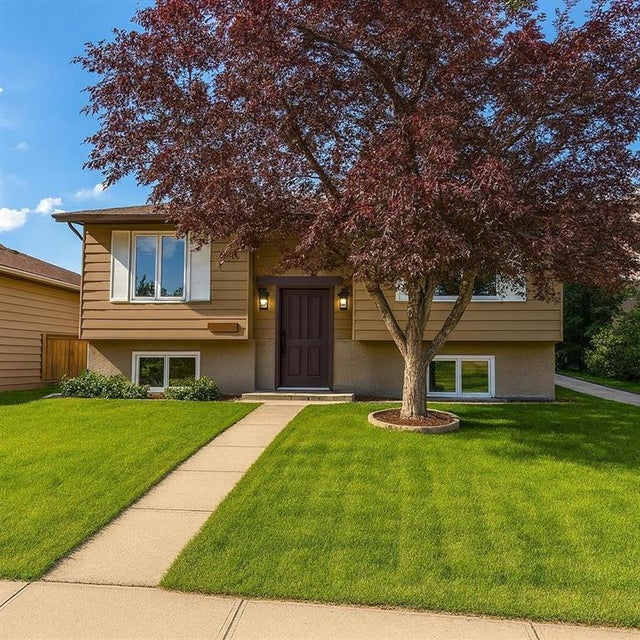203 Falwood Way Ne, Calgary
