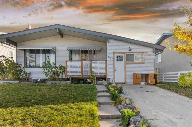 632 55 Street Se, Calgary