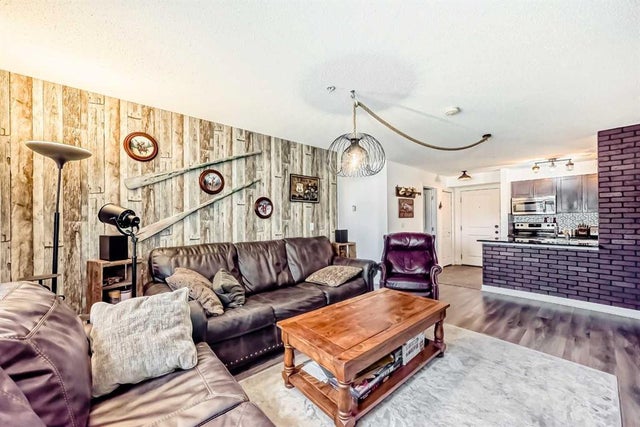 1114, 81 Legacy Boulevard, Calgary