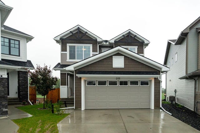 Real Estate Listing in Montrose., High River