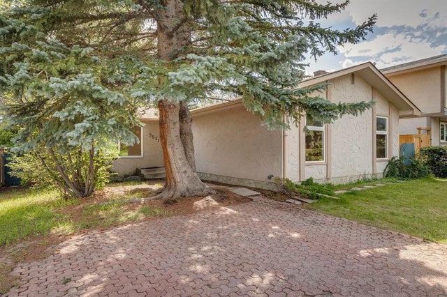 Calgary Real Estate Listing: 5531 Dalhart Hill Northwest, Dalhousie
