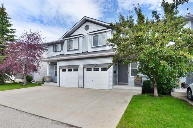 235 Rocky Vista Circle Nw, Calgary