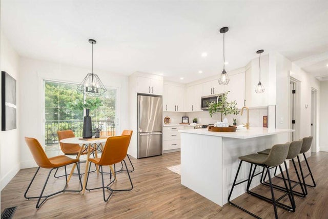 144 Deer Ridge Way Se, Calgary