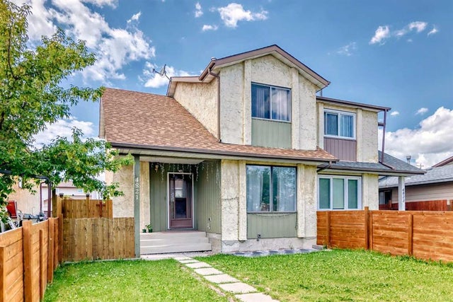 4821 60 Street Ne, Calgary