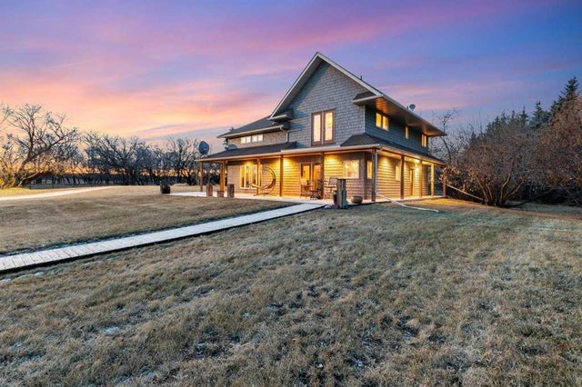 522053 Rr40, Rural Vermilion River, County of