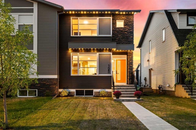 Chestermere Residential Home for Sale 