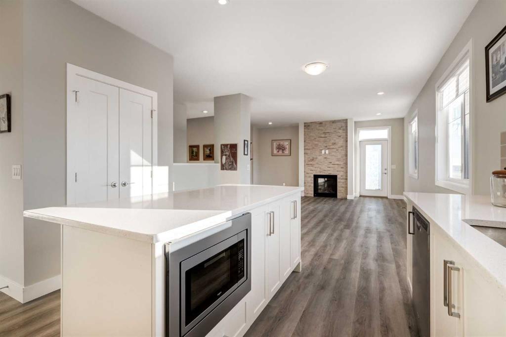 220, 20 Silverado Crest Park Southwest, Calgary – Residential Semi Detached Listing Photo 9