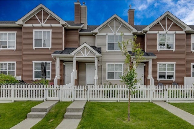 Photo for MLS®# A2243376 - home for sale at 284 Elgin Gardens Southeast, McKenzie Towne, Calgary Alberta