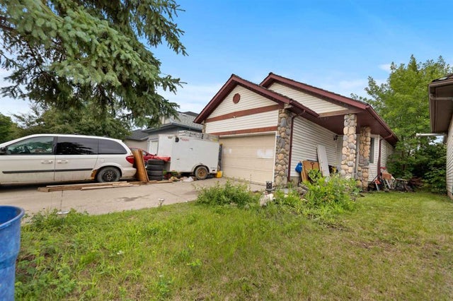 Calgary Real Estate Listing: 132 Mt Apex Green Southeast, McKenzie Lake