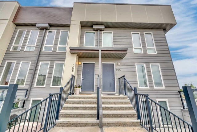 308, 19500 37 Street Se, Calgary