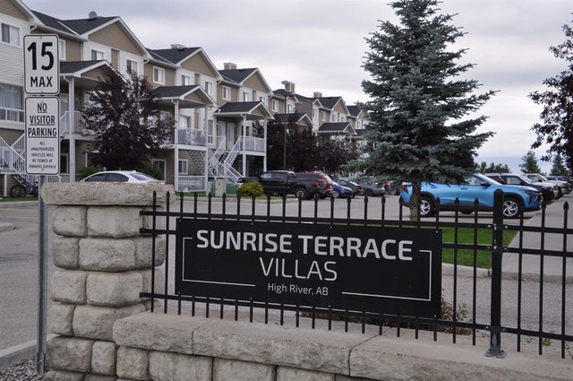 High River Residential Home for Sale 