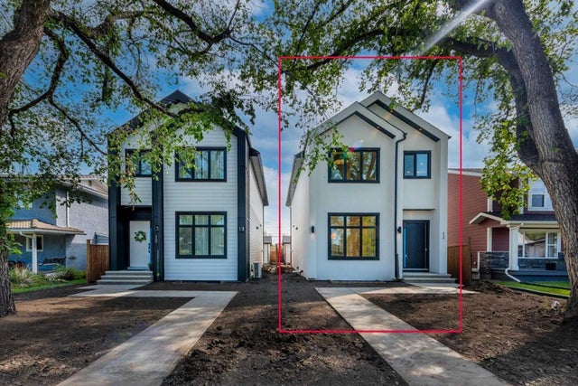 13 Hartford Place Nw, Calgary